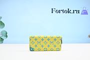 Fortok Louis Vuitton Zippy Vertical Wallet Lime 10x20x2cm - 6