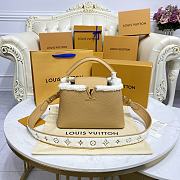 Fortok Louis Vuitton Capucines BB Bag Beige M59267 27x18x9cm - 1