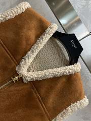 Fortok Chanel 23SS Plush Hooded Vest - 4