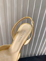Fortok Mach&Mach SS23 Triple Crystal Heart-Embellished Satin Pumps Yellow - 4
