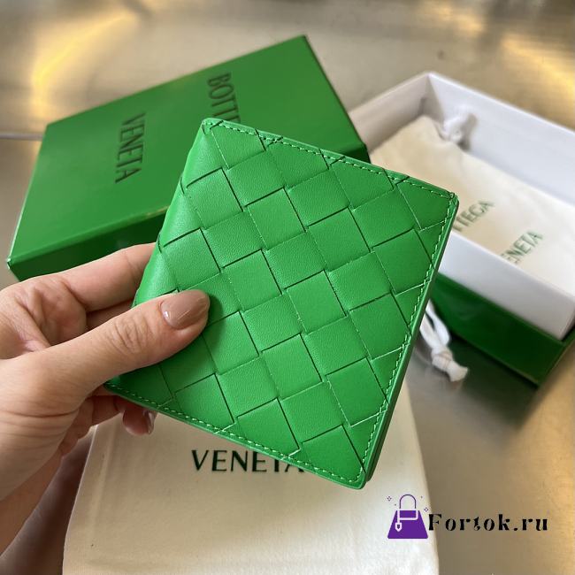 Fortok Bottega Veneta Two-Fold Vertical Short Wallet Green 10x9.5x1cm - 1