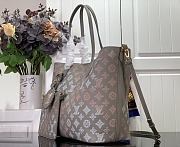 Fortok Louis Vuitton Blossom Handbag Grey M23387 30x27.5x16cm - 2