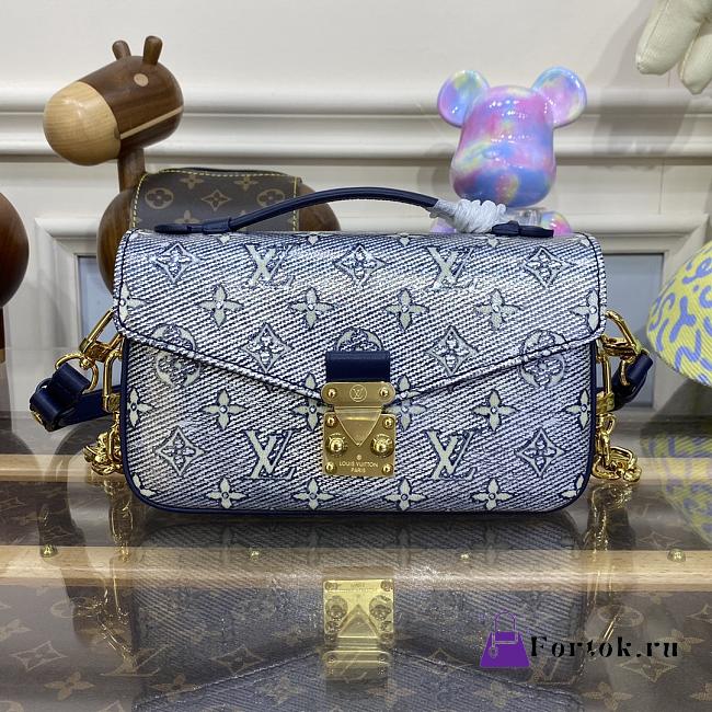 Fortok Louis Vuitton Pochette Métis East West Bag Blue M22834 21.5x13.5x6cm - 1