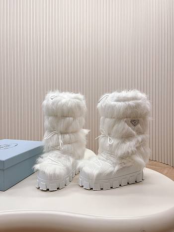 Fortok Prada White Shearling Ankle Boots 