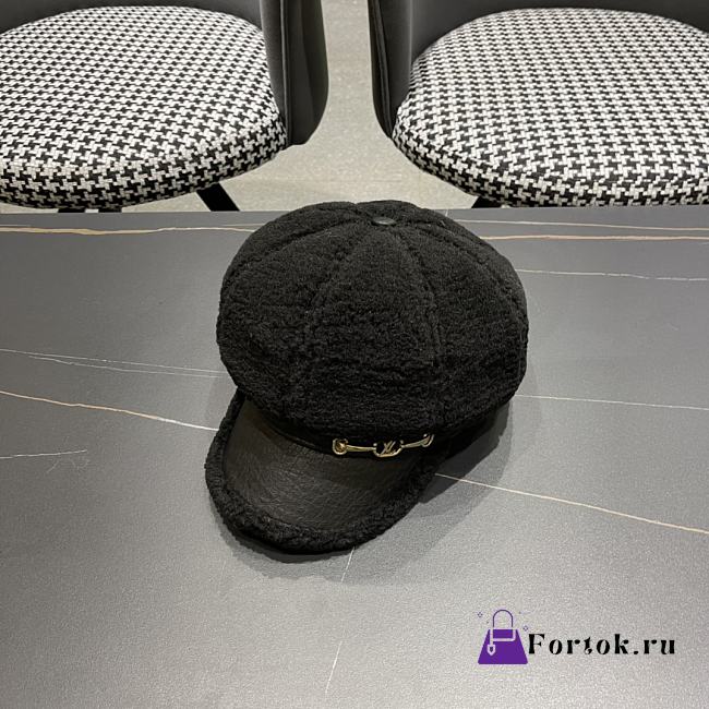 Fortok Louis Vuitton 215 Velvet Octagonal Hat Black - 1