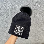 Fortok Chanel Beanie Fur Ball Black  - 4