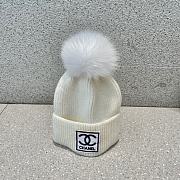 Fortok Chanel Beanie Fur Ball White - 1