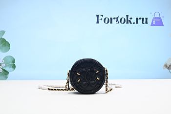 Chanel CC Filigree Grained Round Clutch with Chain Bag Black A1