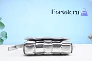 Fortok Bottega Veneta Padded Cassette Crossbody Bag Silver 26x18x8cm - 2