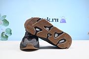 Fortok Adidas Yeeze 700-FV5304 Black Brown Sneakers - 4