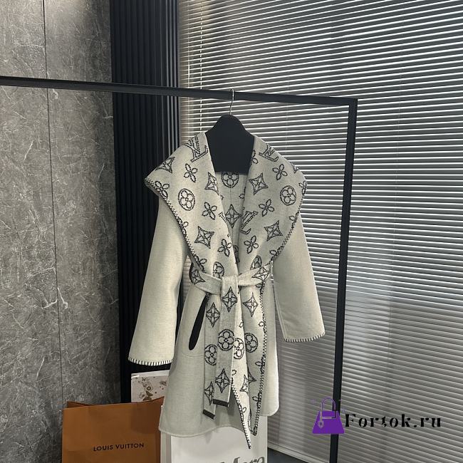 Fortok Louis Vuitton Wrap Coat in White - 1