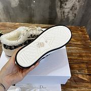 Fortok Dior Platform Deep Blue Oblique Embroidered Cotton and White Shearling Sneakers - 5