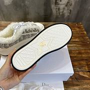 Fortok Dior Platform Grey Oblique Embroidered Cotton and White Shearling Sneakers - 3