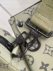 Fortok Louis Vuitton Trio Messenger Bag Green M23783 25x18.5x7cm - 4