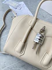 Fortok Givenchy Mini Antigona Lock Leather Bag Beige 23x27x13cm - 6