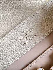Fortok Louis Vuitton Capucines Mini Flower Crown Bag White M48865 21x14x8cm - 3
