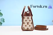 Louis Vuitton On My Side PM Canvas/Leather in Brown M59905 25x20x12cm - 4