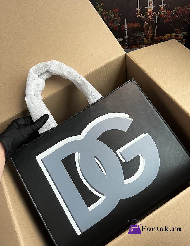Fortok Dolce & Gabbana DG Logo Print ‘Black’ Shopping Bag 37×28×11.5cm - 1