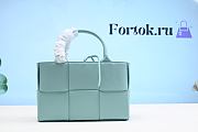 Fortok Bottega Veneta Arco Tote Bag in Light Blue 25cm - 3