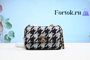 Fortok Chanel Flap Bag In Houndstooth Tweed 26x16x9cm