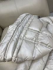 Fortok Moncler Down Jacket in White - 2