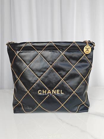 Fortok Chanel Shiny Calfskin & Gold-Tone Metal Black 35x37x7cm