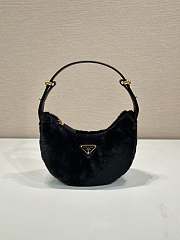 Fortok Prada Moon Shearling Bag in Black 22.5x18.5x6.5cm - 1