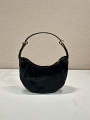 Fortok Prada Moon Shearling Bag in Black 22.5x18.5x6.5cm - 3