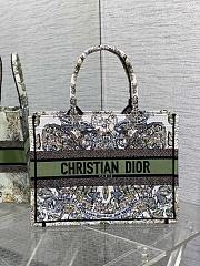 Fortok Dior Flower And Butterfly Embroidered Tote Bag 36x18x28cm - 1