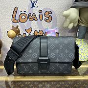 Fortok Louis Vuitton S-Cape Messenger Bag Black M46794 28x16x10cm - 1