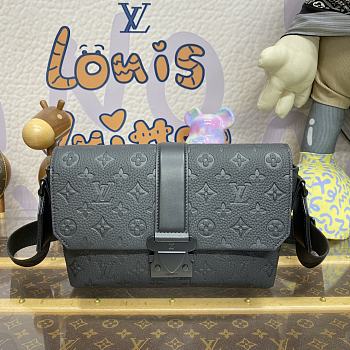 Fortok Louis Vuitton S-Cape Messenger Taurillon Monogram Bag Black M23741 28x16x10cm