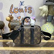 Fortok Louis Vuitton Nano Porte Documents Voyage Bag Brown M82770 20x13x5.5cm - 1