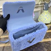 Fortok Louis Vuittin Twist Shearling Bag Blue M21040 23x17x9.5cm - 6