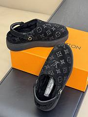 Fortok Louis Vuitton Aspen Platform Clog Shoes Black - 3