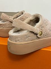 Fortok Louis Vuitton Aspen Platform Clog Shoes Beige - 2