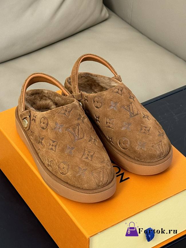 Fortok Louis Vuitton Aspen Platform Clog Shoes Brown - 1