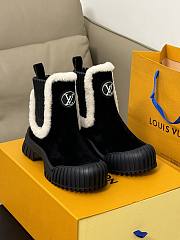 Fortok Louis Vuitton Ski Ruby Flat Ankle Boot Black - 1