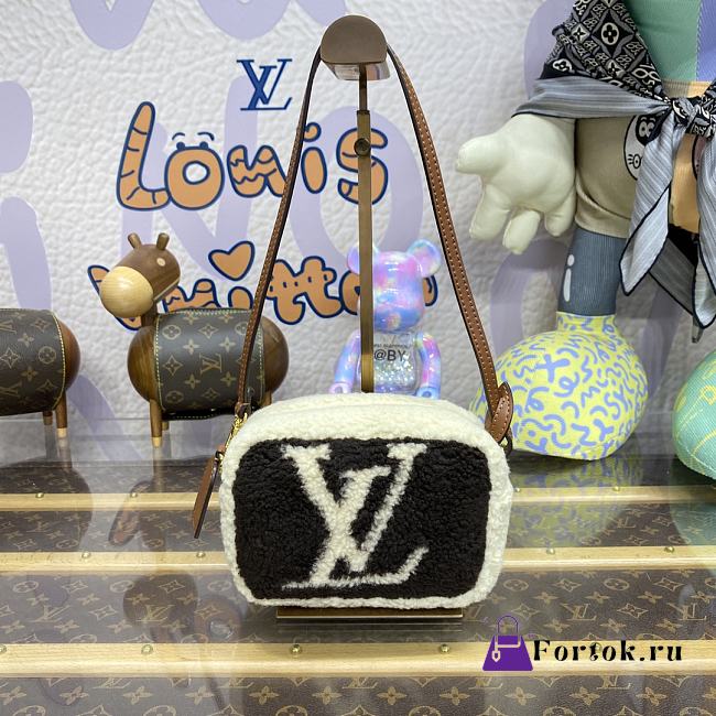 Fortok Louis Vuitton Teddy Beach Bag M68599 16.5x8x11cm - 1