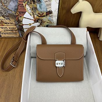 Fortok Hermes Sac A Depeches Togo Leather Bag in Brown 21cm