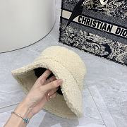 Fortok Chanel Lamb Wool Bucket Hat Black/White - 6