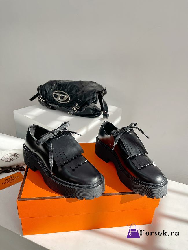 Fortok Hermes Fringed Loafers in Black - 1