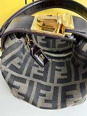 Fortok Fendi Small Lunch Box Bag 15x9x13cm - 3