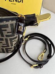 Fortok Fendi Small Lunch Box Bag 15x9x13cm - 2
