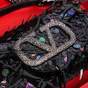 Fortok Valentino Garavani Mini Loco 3D Embroidered Bag Black 19x10.5x5cm - 6