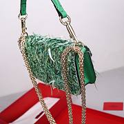 Fortok Valentino Garavani Mini Loco 3D Embroidered Bag Green 19x10.5x5cm - 2