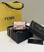 Fortok Fendi Mini Baguette Leather Bag in Pink 12x3.5x7.5cm - 1