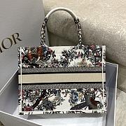 Fortok Dior Ecru Multicolor Jardin d'Hiver Embroidery Tote Bag 36×27.5×16.5cm - 4