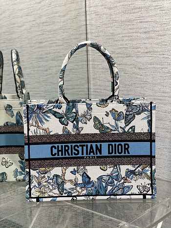 Fortok Dior White and Pastel Midnight Blue Toile de Jouy Mexico Embroidery Tote Bag 36×27.5×16.5cm