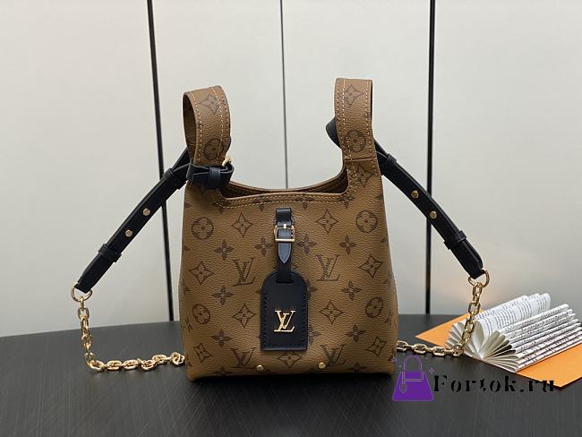 Fortok Louis Vuitton Atlantis BB Monogram Reverse Canvas Bag M46816 17x17x7cm - 1