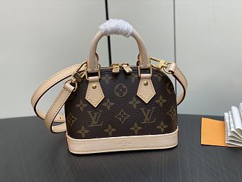 Fortok Louis Vuitton Nano Alma Bag Brown M82717 18x12x8cm